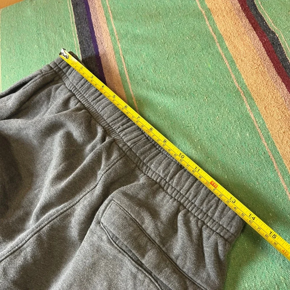 Nike Sweatpants Mens Medium Gray Club Fleece Straight Leg Joggers BV2707-071